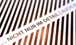 Kupferfarbene Visitenkarte